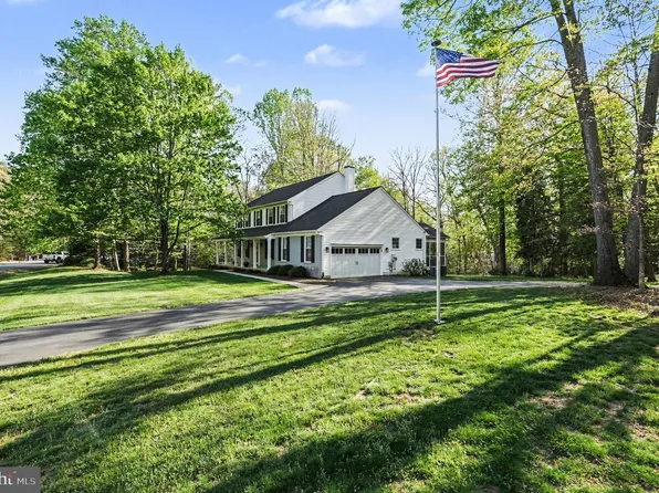 11214 Stonebrook Dr, Manassas, VA 20112