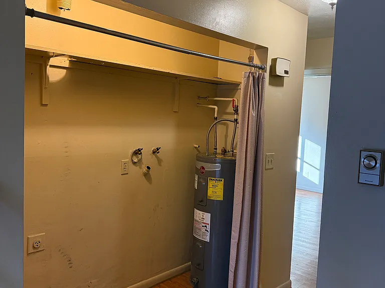 80 Ryder Ct #2 — Photo 9