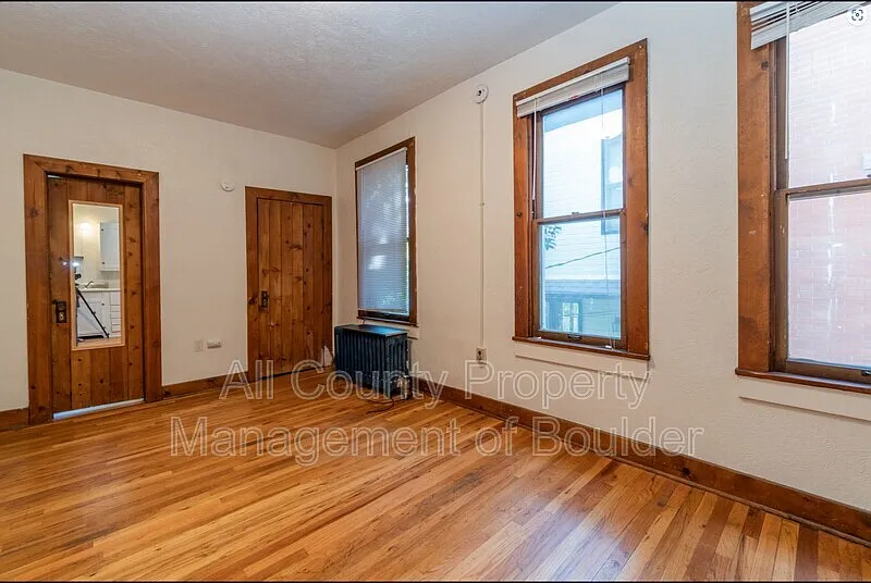 Studio, 1.0 bath, 442 sqft, $1,350 — Photo 2