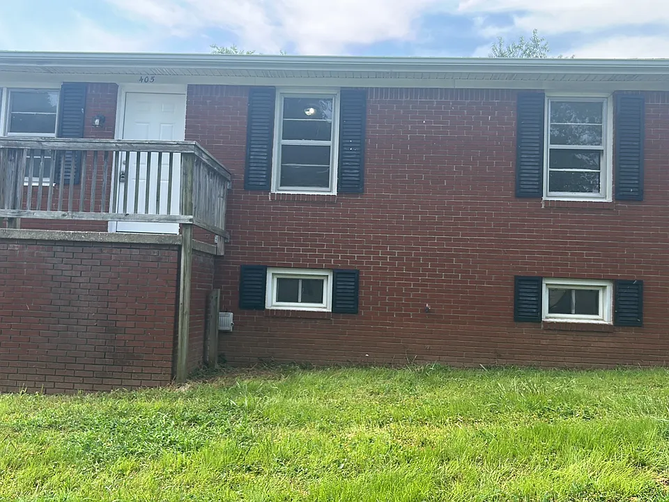 405 Braden St