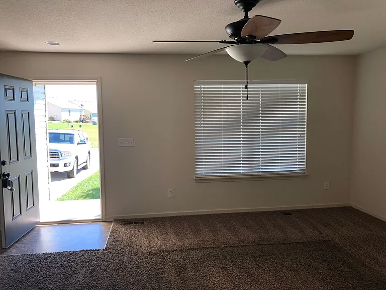 14259 Oakland Ct — Photo 8