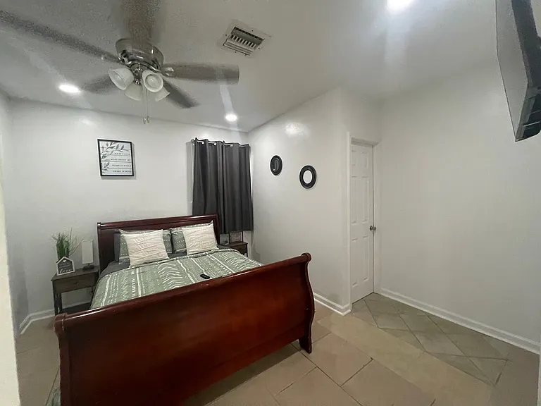 103 Jackson Ave — Photo 26