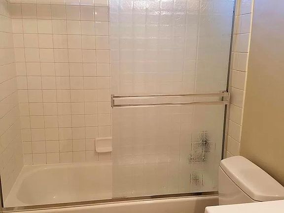 2nd image of 3103 McKinley Dr