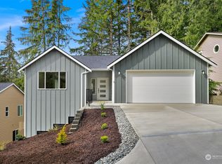 6 Sandalwood Cir, Bellingham, WA 98229