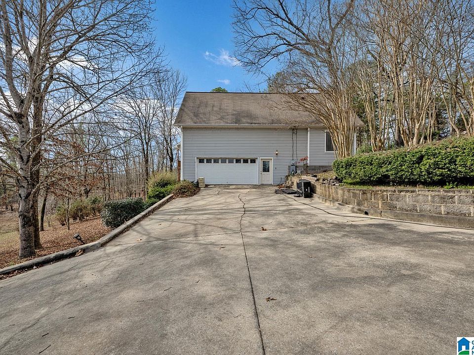 1st image of 45 Autumn Ln