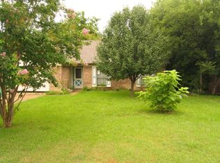 2517 McDearmon St, Sachse, TX 75048