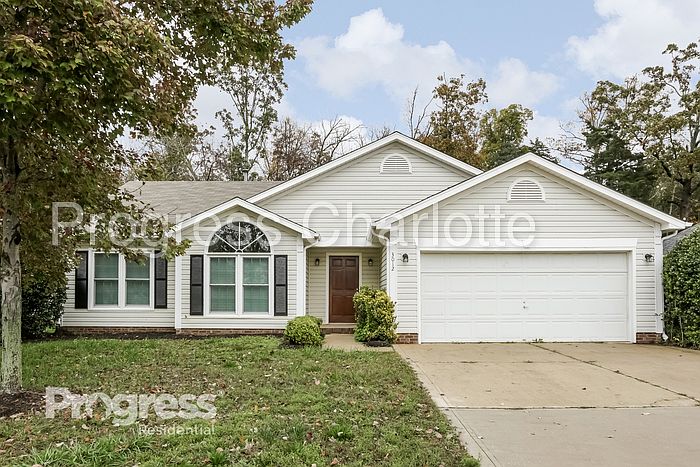 1st image of 3012 Emerald Meadow Ln
