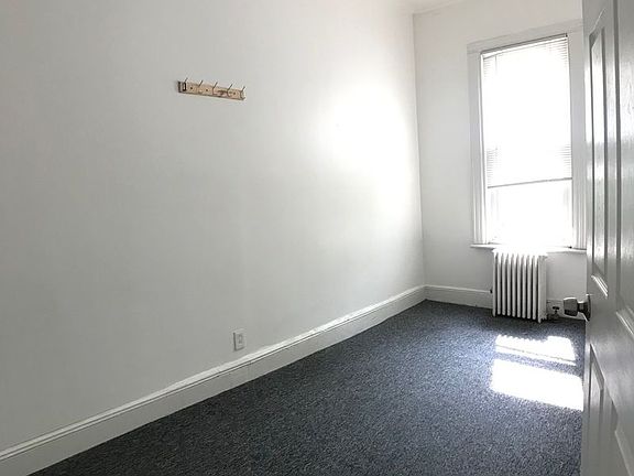 3rd image of 38-19 27th St #2R