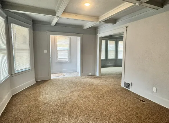 87 Pilgrim St — Photo 3
