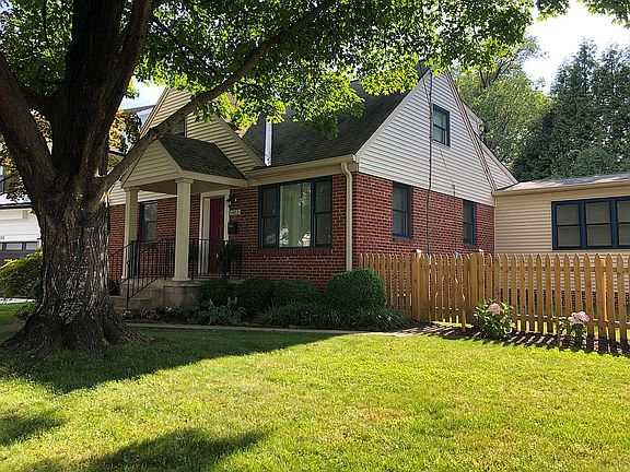 3rd image of 11002 Waycross Way