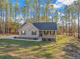 1533 Mack Dr, Mc Connells, SC 29726