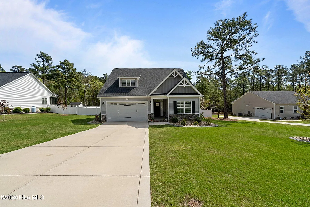 Building Photo - 109 Country Ridge Ln