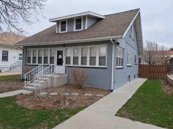 734 Shelton St, Chadron, NE 69337