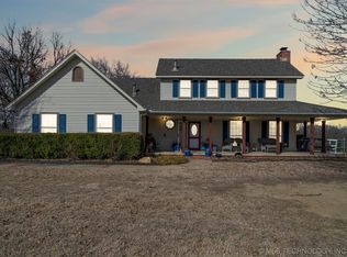 9955 E Shadowlake Ln, Claremore, OK 74017