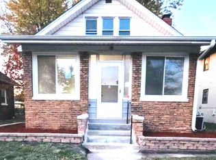 4 Waltham St, Lansing, IL 60409