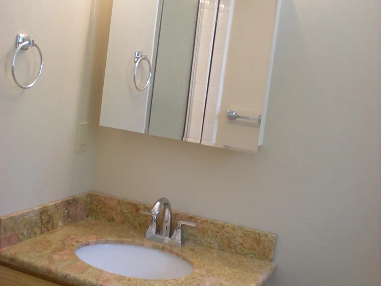 1371 Kingfisher Way #1 — Photo 5