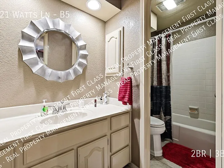 421 Watts Ln #B5 — Photo 15