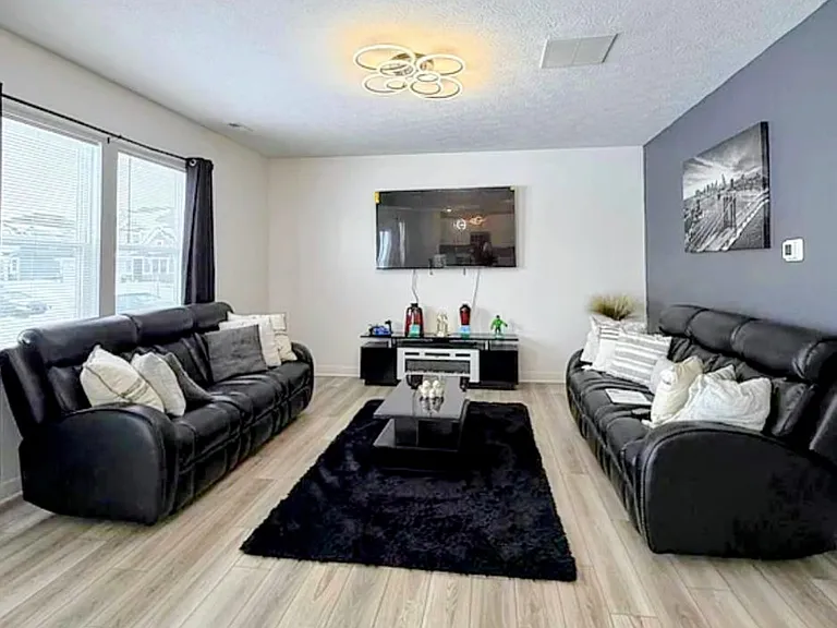 8690 Lester Pl — Photo 9
