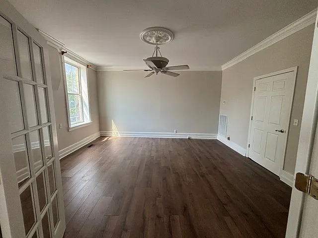 1 bed, 1000 sqft, $1,095 — Photo 4