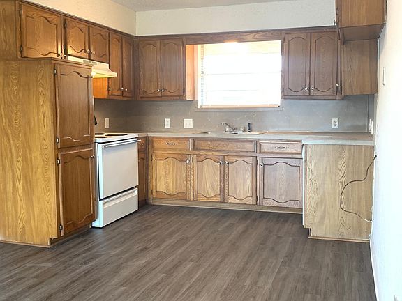 4th image of 505 E Monte Carlo Blvd
