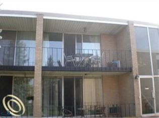 28111 Jefferson Ave #4, Saint Clair Shores, MI 48081