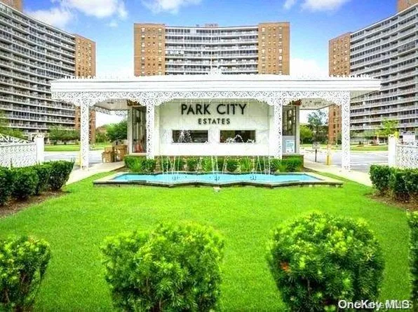 61-35 98 Street #2H, Rego Park, NY 11374