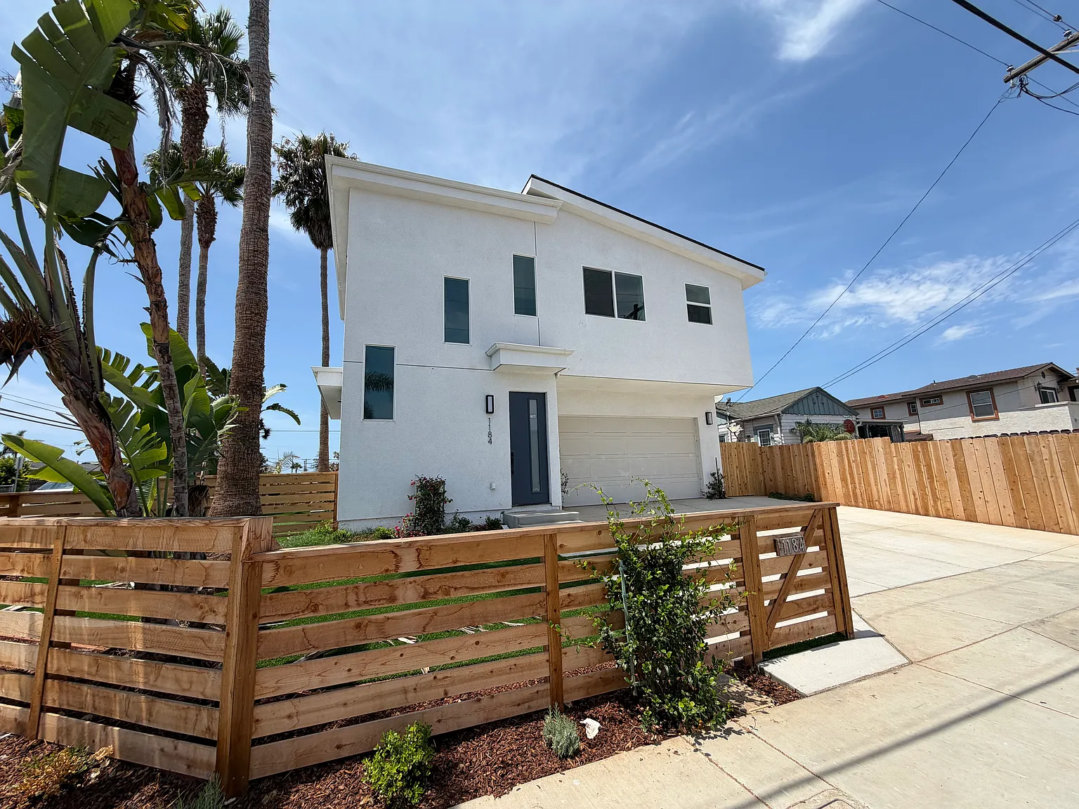 3 bed, 1500 sqft, $4,295 — Photo 3