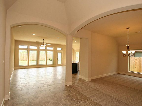 3rd image of 3620 Cibolo Ct