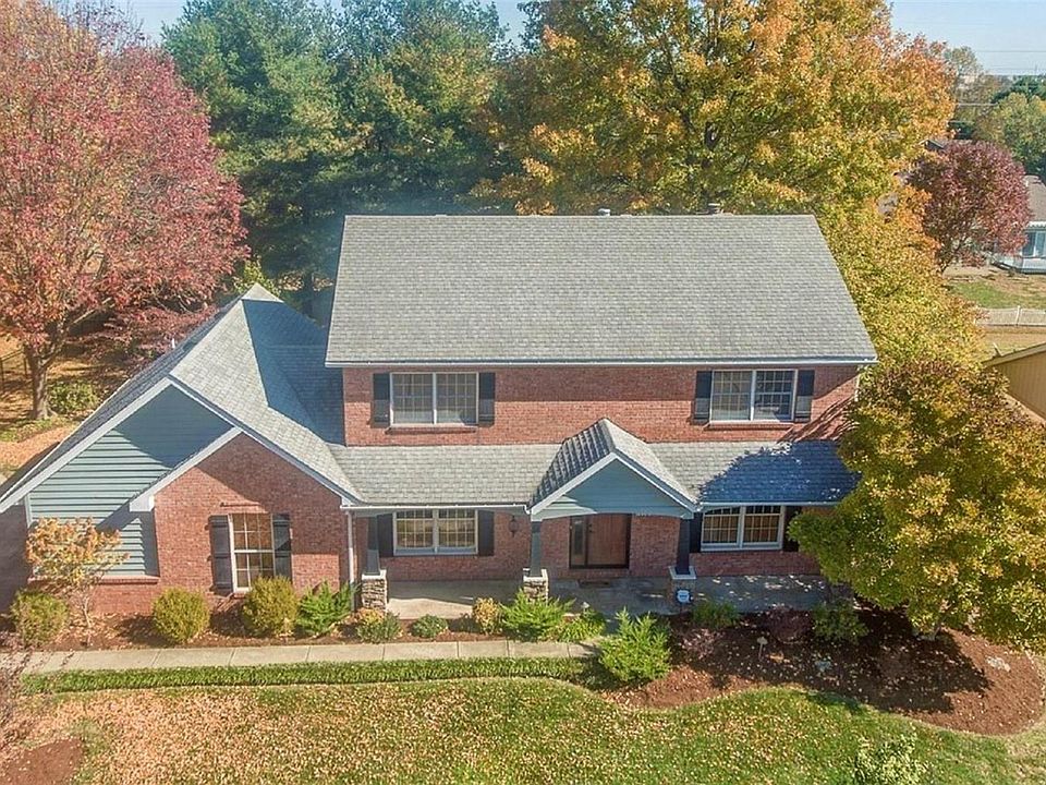 1st image of 114 Sun Lake Dr