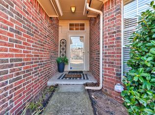 428 McDonald Dr, Edmond, OK 73034