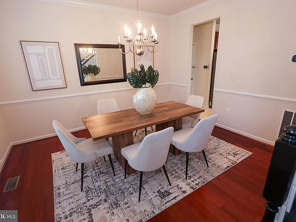 4th image of 10738 Sourwood Ave
