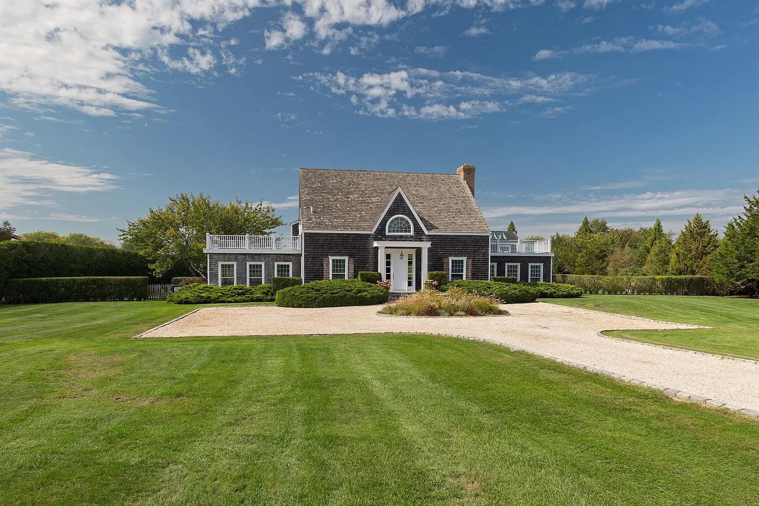 Water Mill South- Beautiful Gem — Photo 1