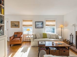 122 Strongs Ln, Water Mill, NY 11976