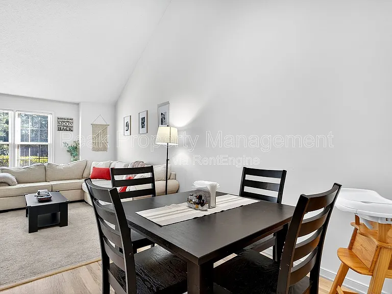 4917 Hillery Ct — Photo 23