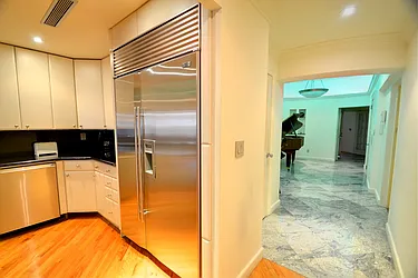 Rented by Smart City Real Estate LLC