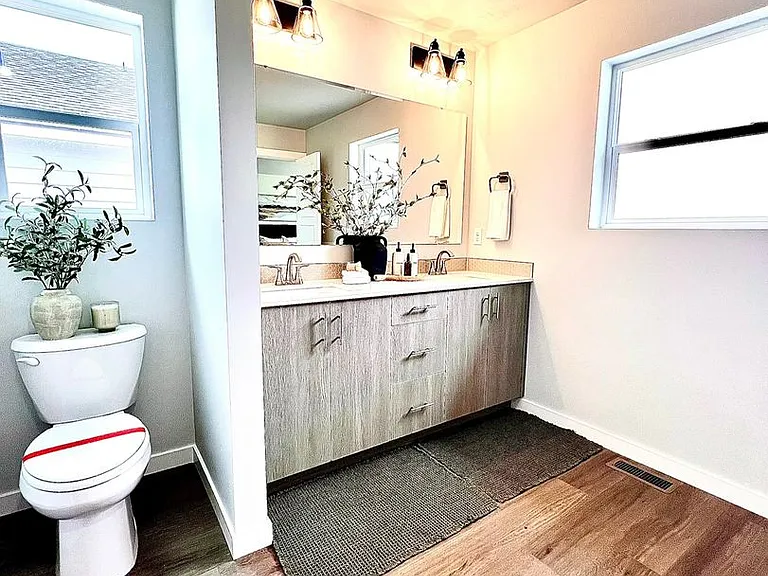 7435 W Trumbull Ct — Photo 36
