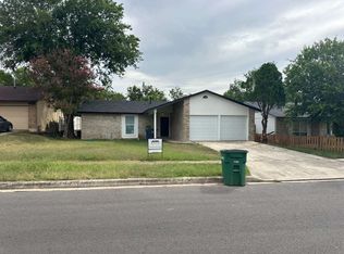 7406 Pipers Ln, San Antonio, TX 78251