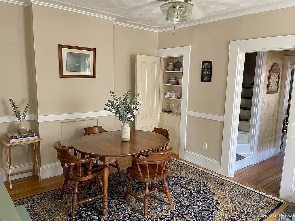 5 bed, 1700 sqft, $3,995 — Photo 4