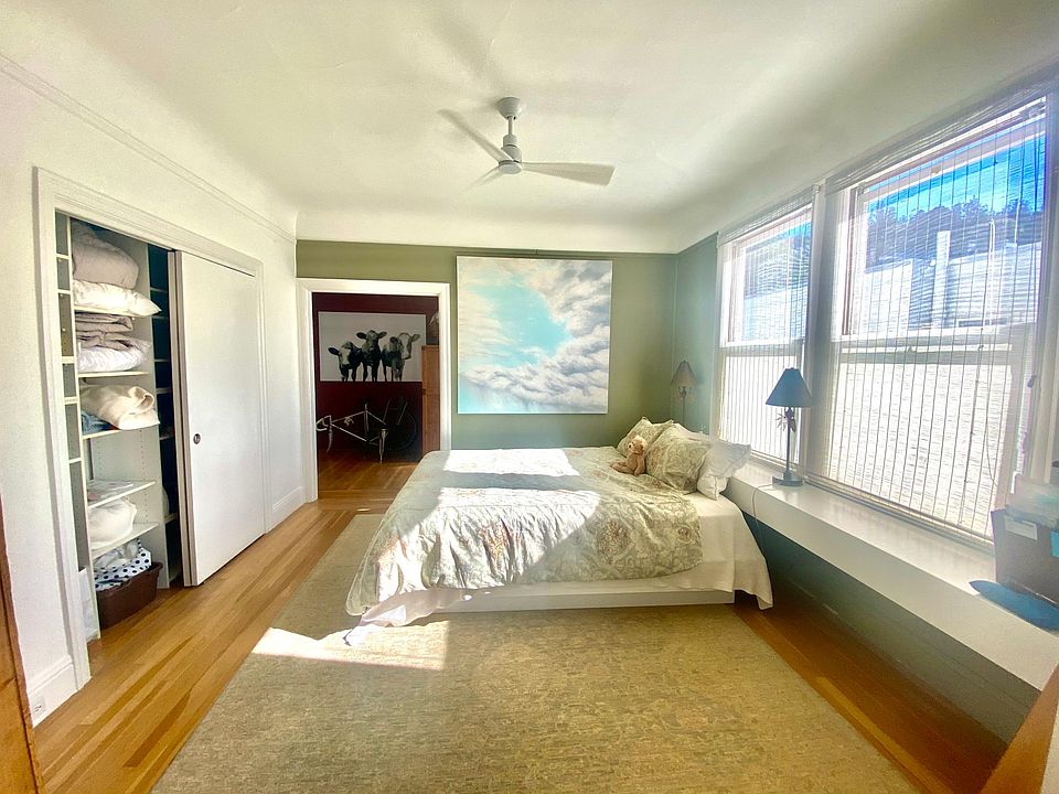 This photo is from another unit with the same floor plan, just flipped.