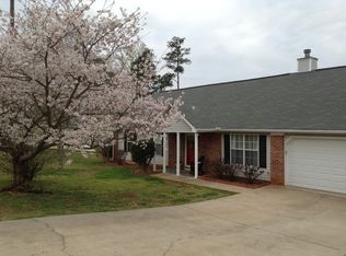 165 Lakepointe Ct, Stockbridge, GA 30281