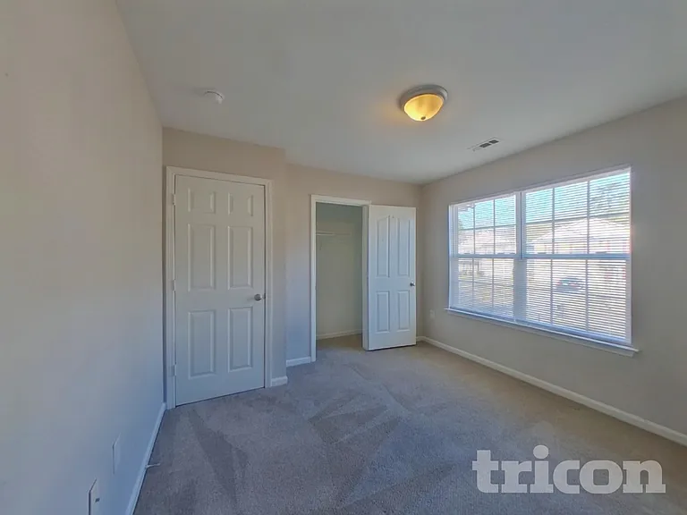 2216 Gooseberry Rd — Photo 16