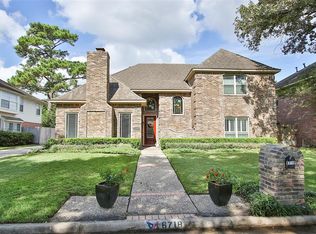 6718 Seinfeld Ct, Houston, TX 77069