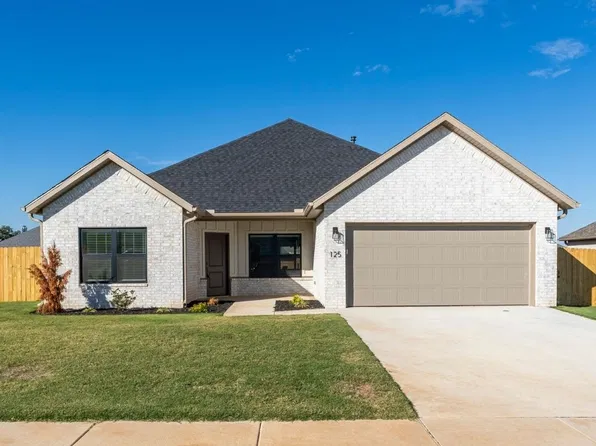 125 N Panther Ave, Farmington, AR 72730