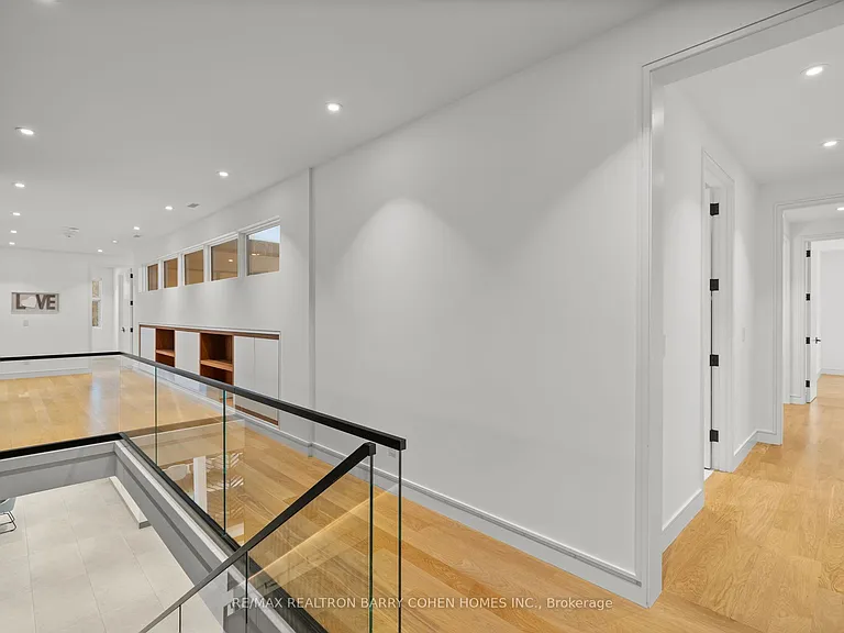 58 Timberlane Dr — Photo 23
