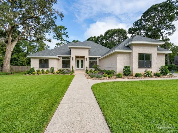 518 Tillage Dr, Cantonment, FL 32533