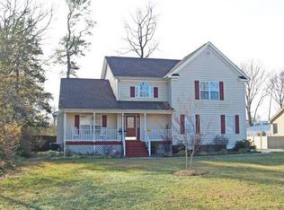 66 Brogden Ln, Hampton, VA 23666
