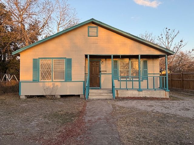 1st image of 818 N Aransas St