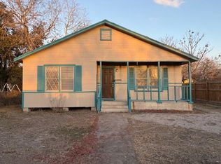 818 N Aransas St, Alice, TX 78332