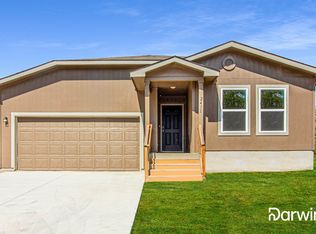 2411 McNutt Dr, San Antonio, TX 78222