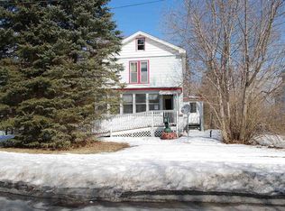 17 Newark St, Adams, MA 01220